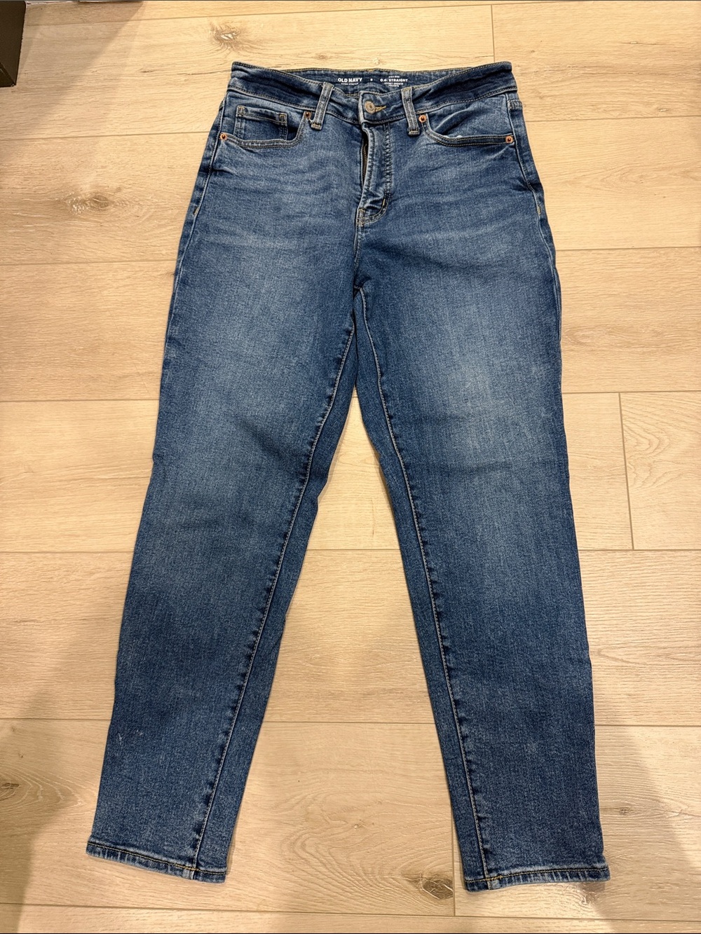 Old Navy Women's High-Rise Straight Jeans - Indigo Blue
